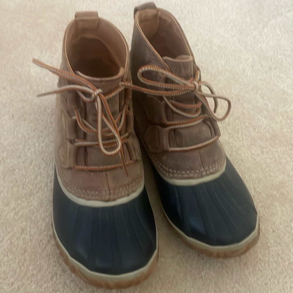 Sorel Waterproof leather and rubber Sorel Duck Boots Size 7